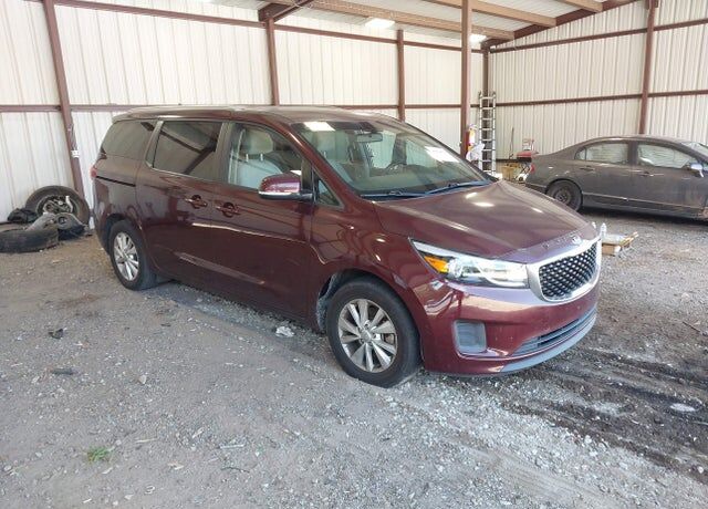 2016 KIA Sedona