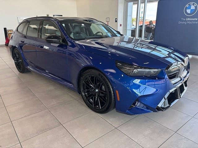 2027 BMW M5