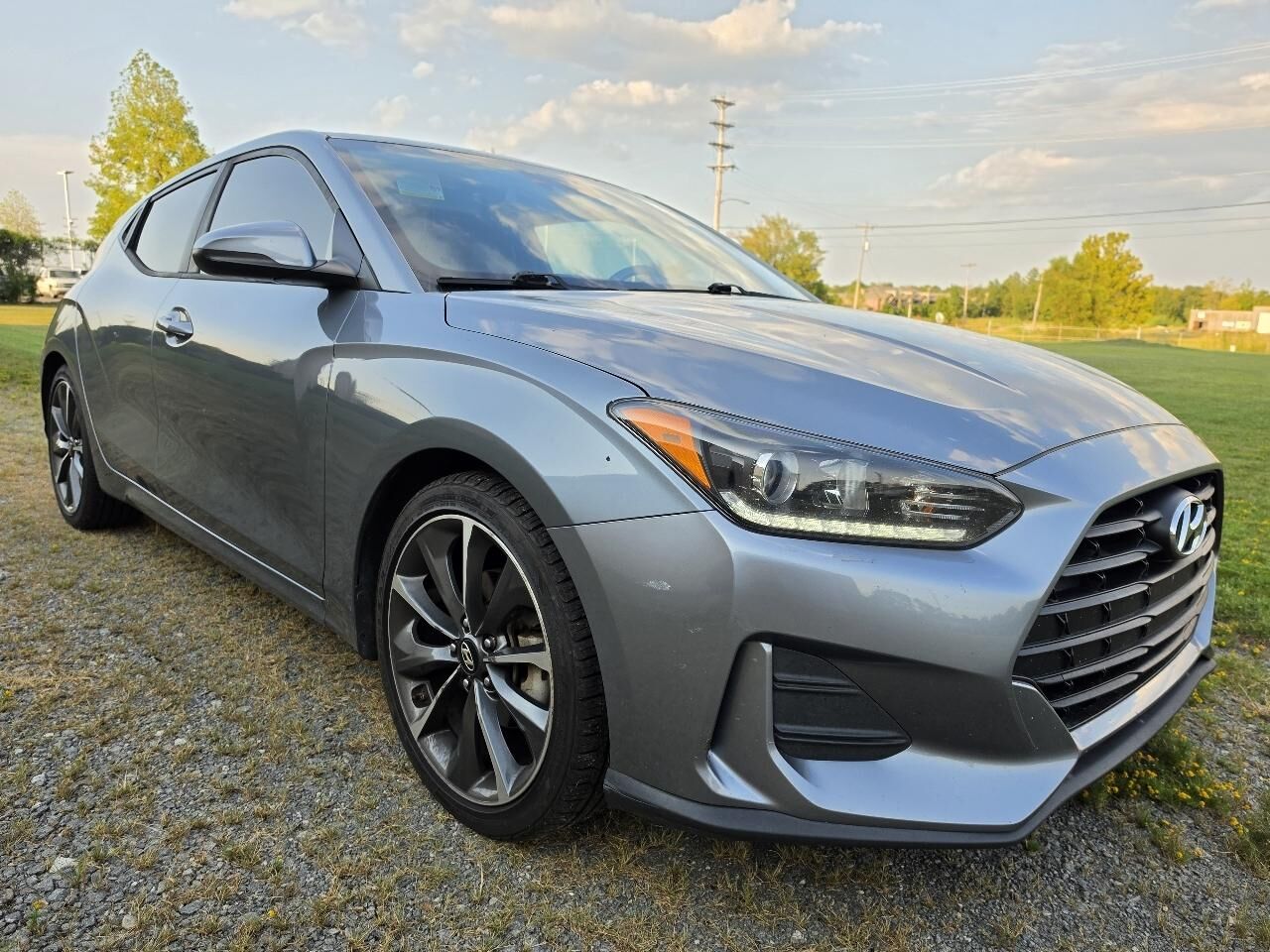 2019 HYUNDAI Veloster