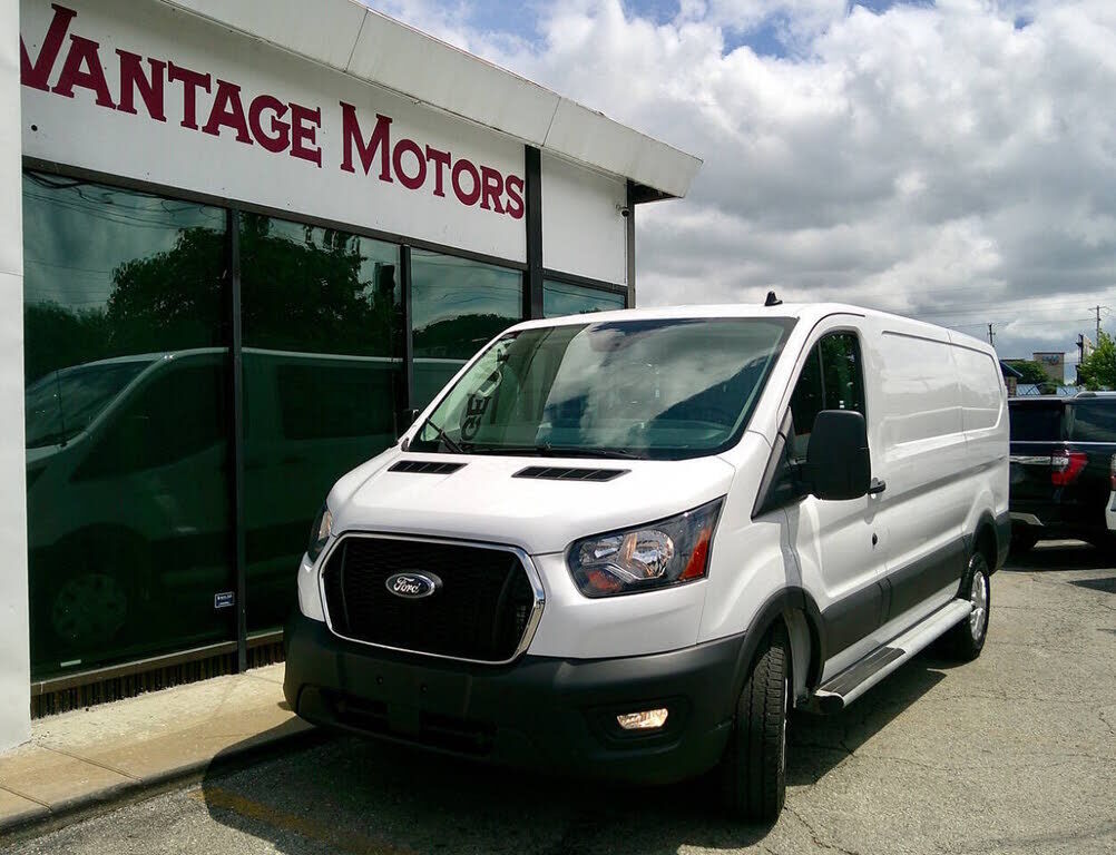 2025 FORD Transit