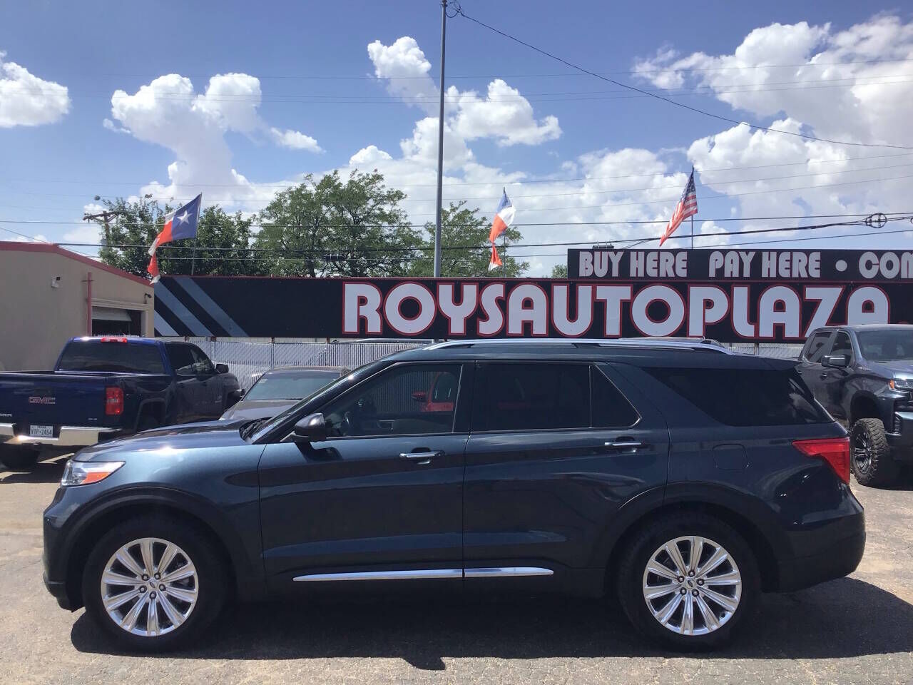 2022 FORD Explorer