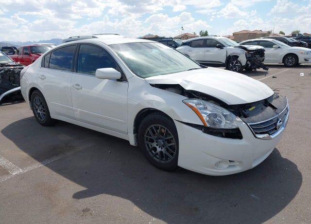 2012 NISSAN Altima