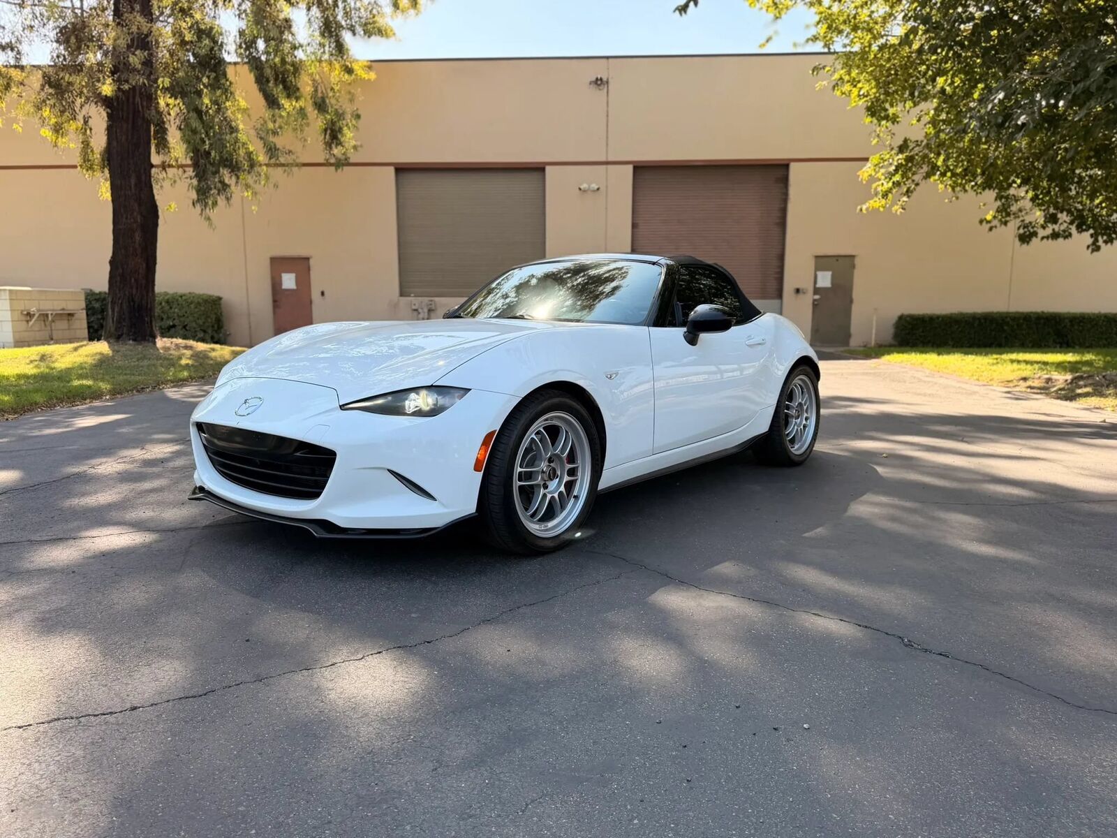 2017 MAZDA MX-5