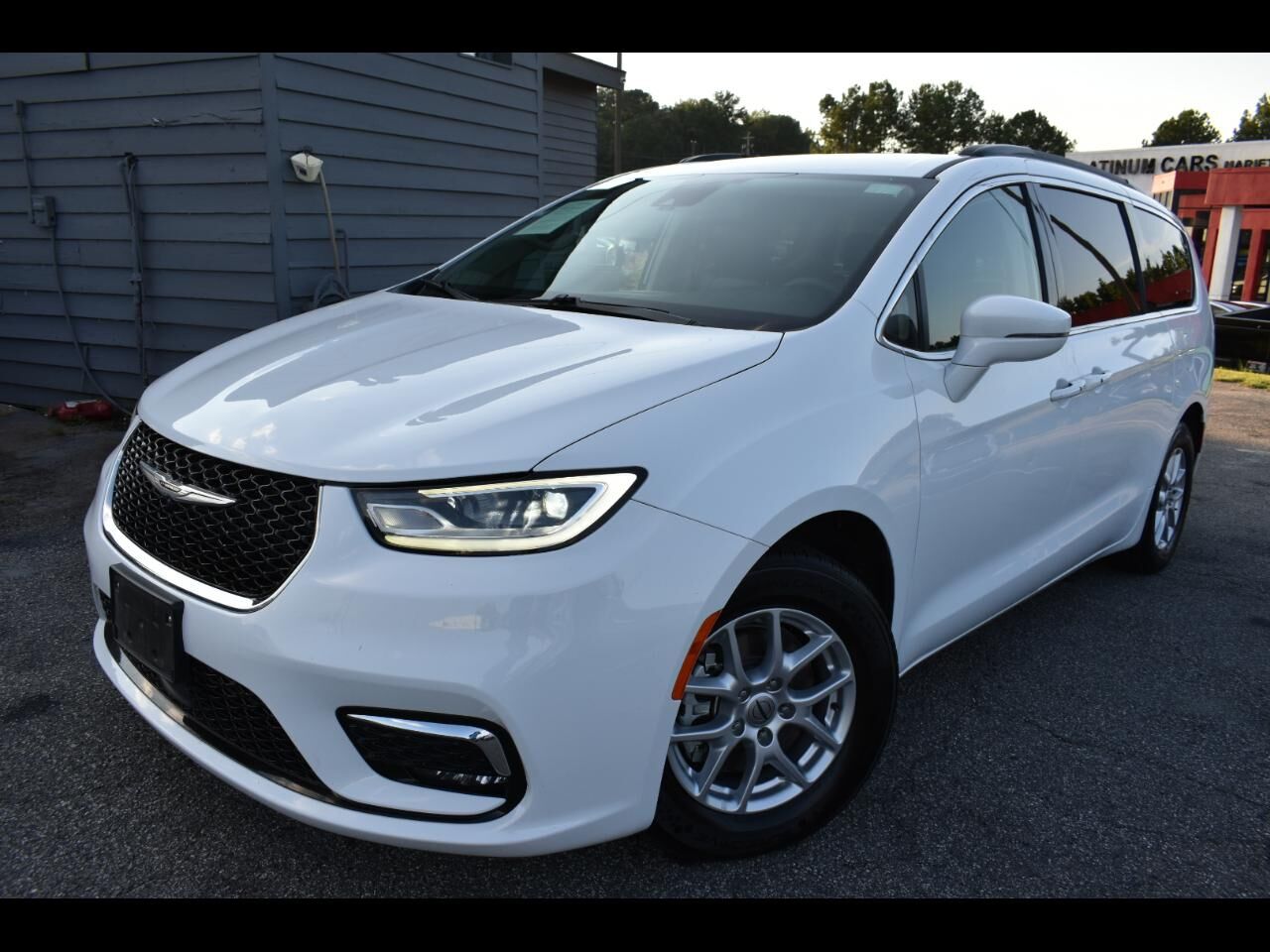 2022 CHRYSLER Pacifica