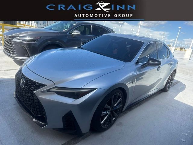 2022 LEXUS IS