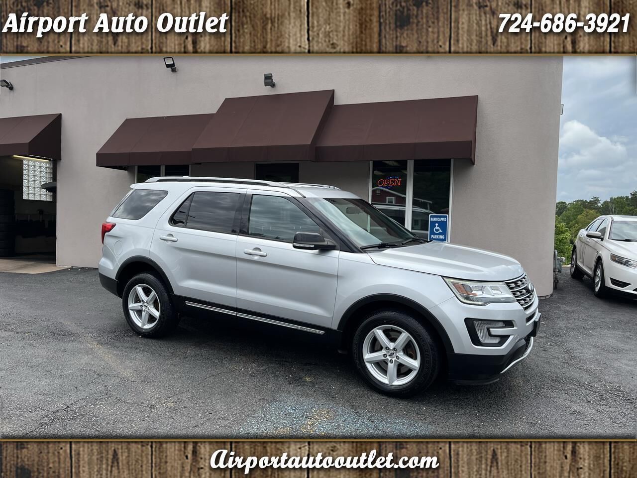 2017 FORD Explorer