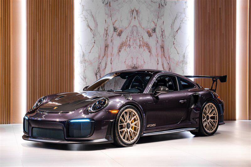 2018 PORSCHE 911