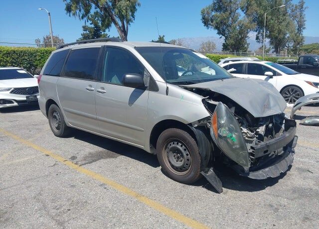 2006 TOYOTA Sienna