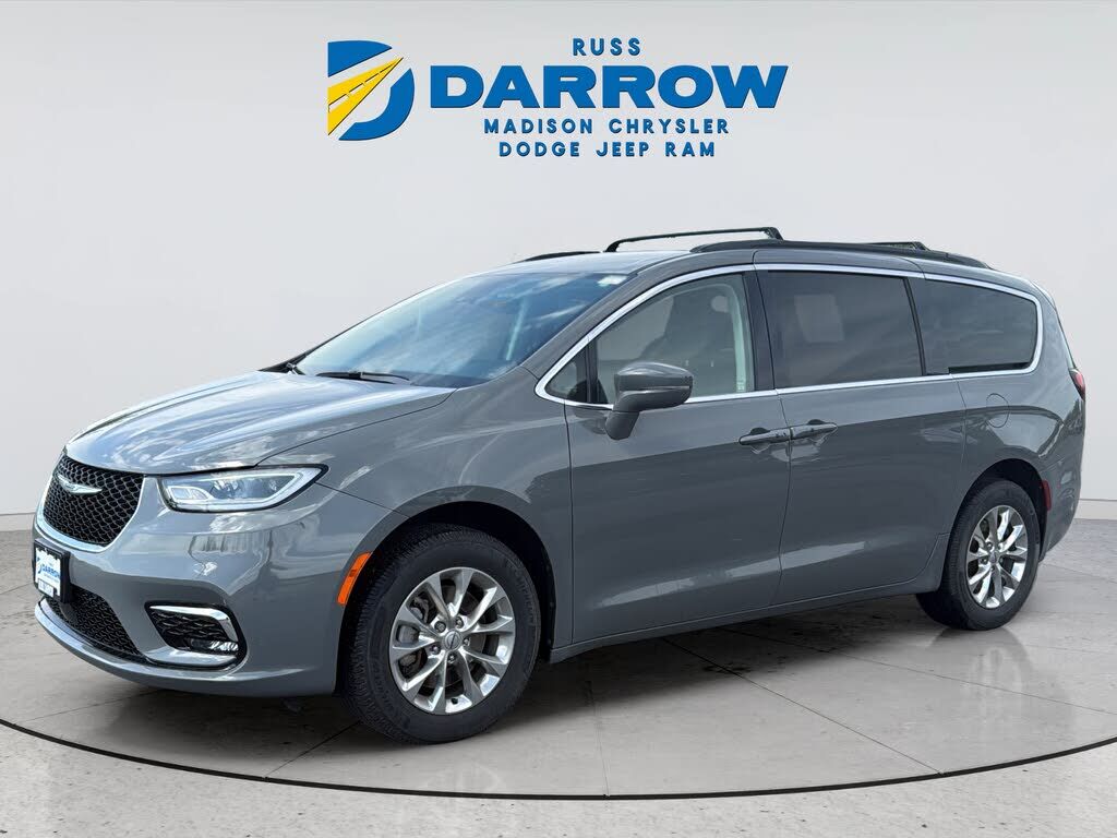 2022 CHRYSLER Pacifica