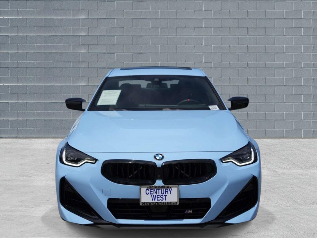 2025 BMW M240i