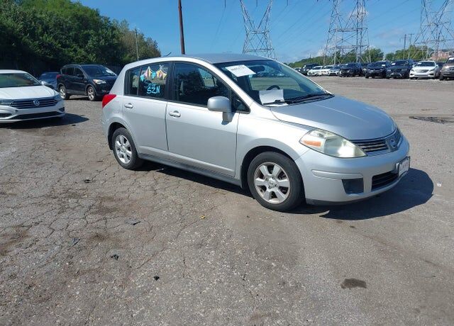 2009 NISSAN Versa