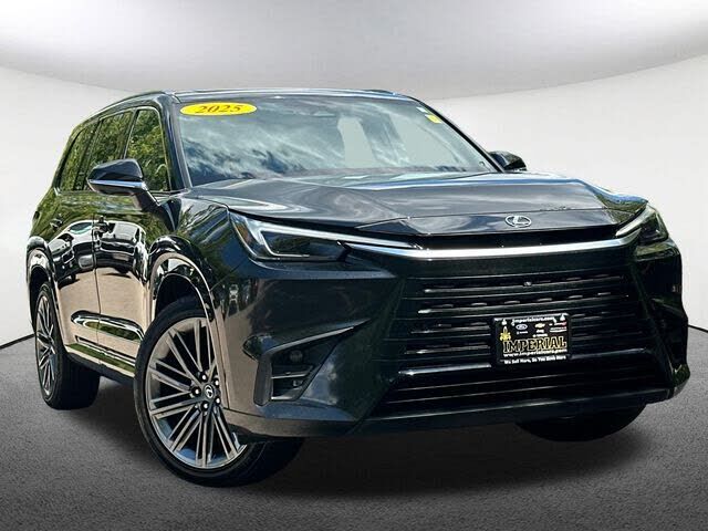 2025 Lexus TX