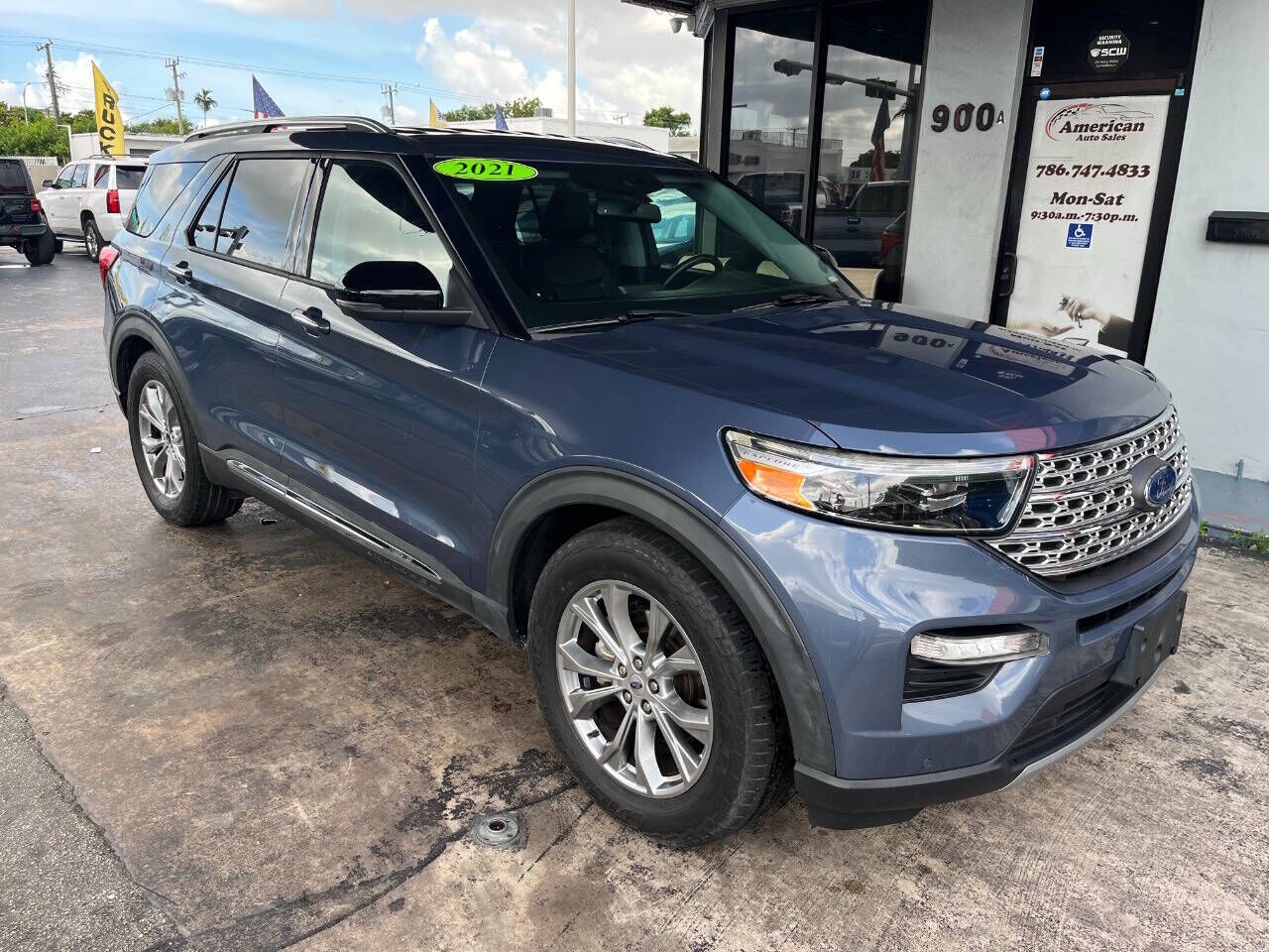 2021 FORD Explorer