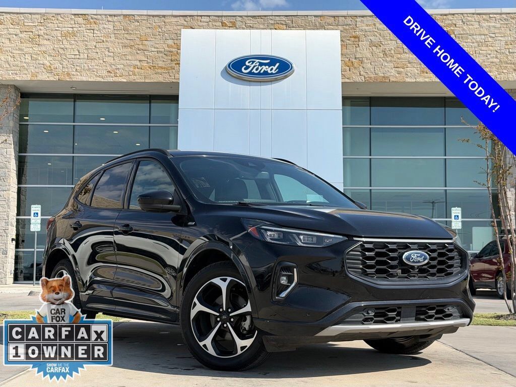 2023 FORD Escape