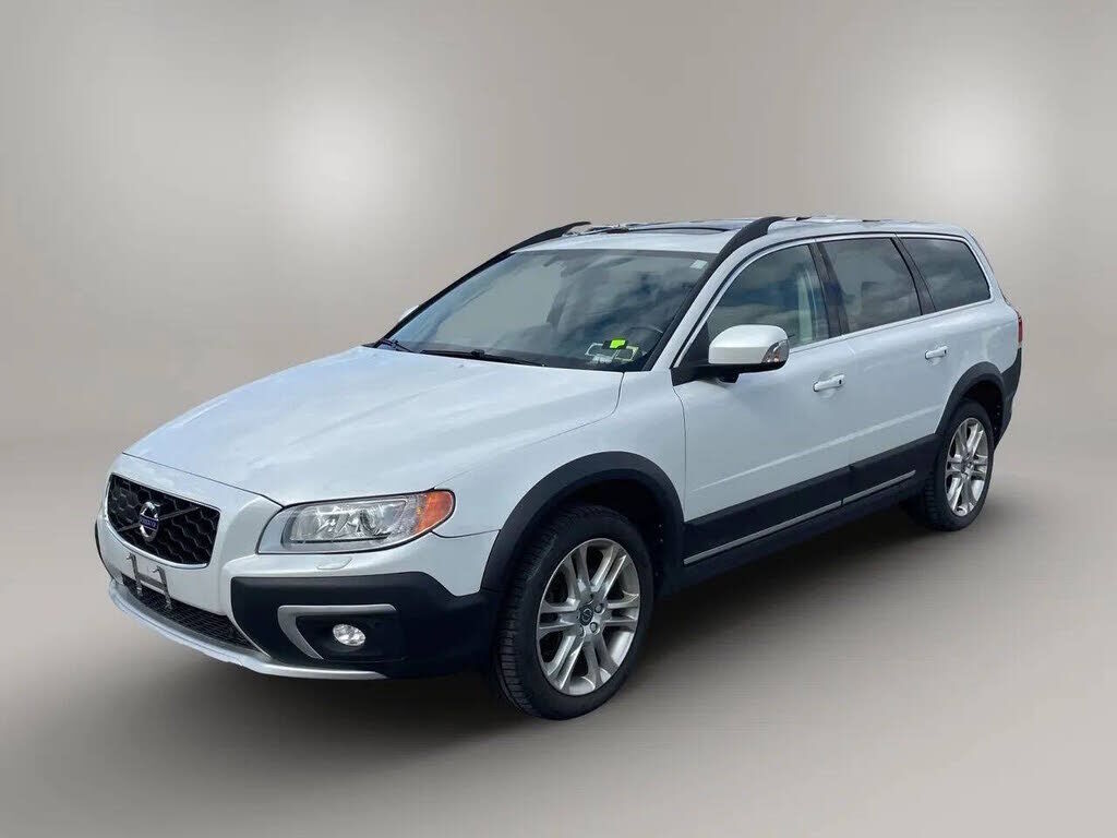 2016 VOLVO XC70