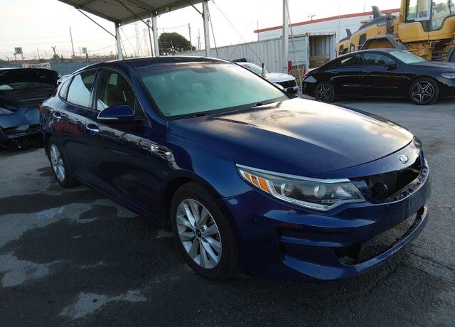 2017 KIA Optima