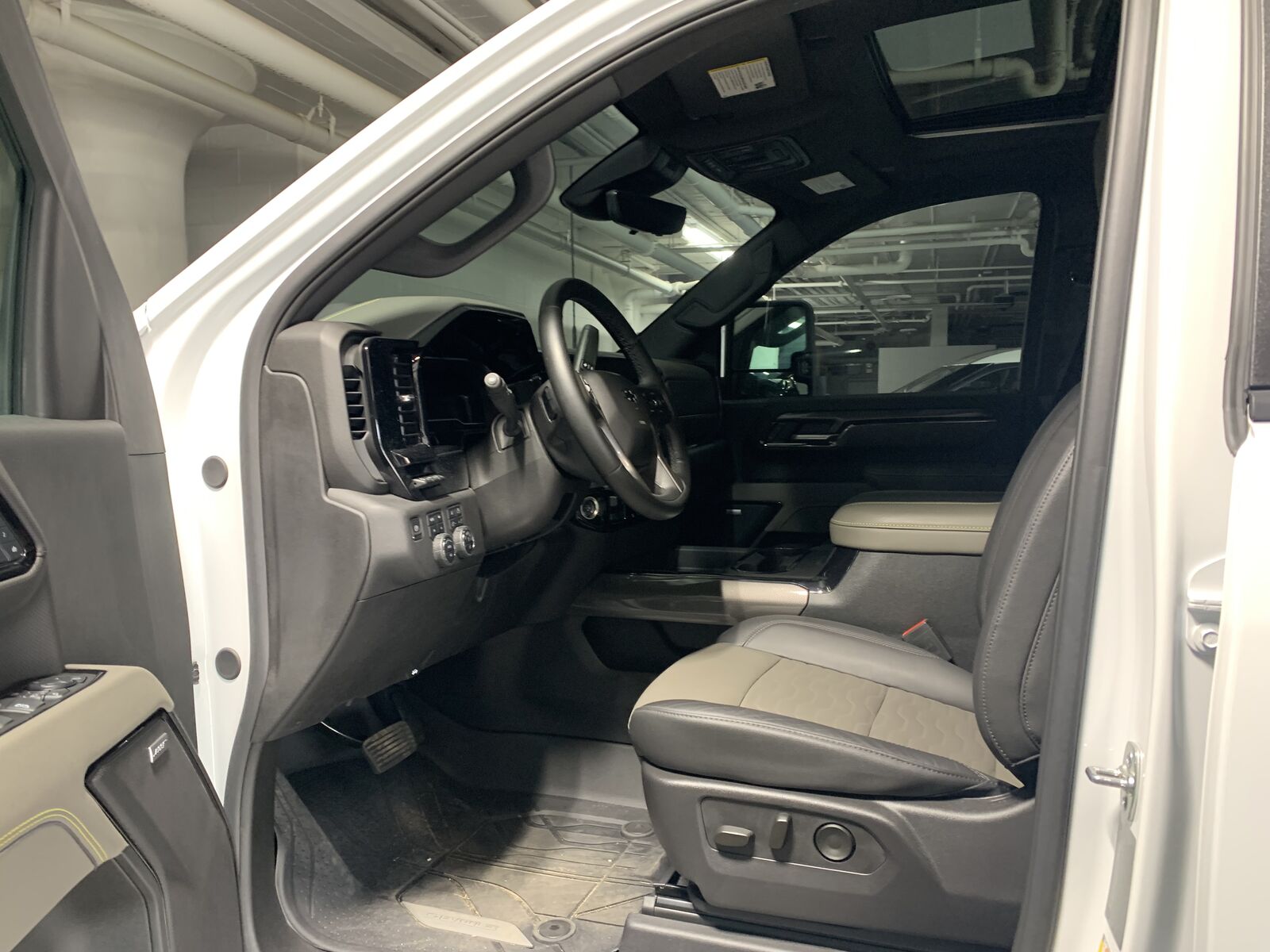 2025 CHEVROLET Silverado HD