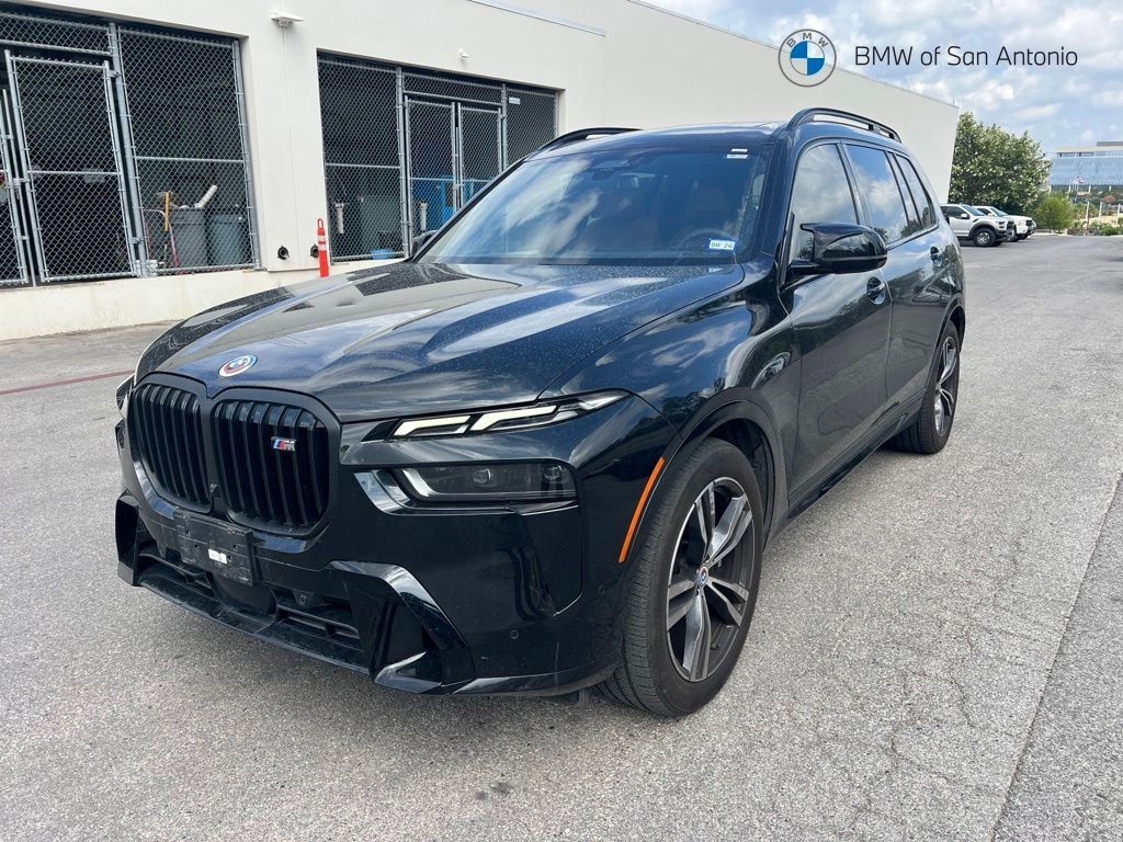 2023 BMW X7