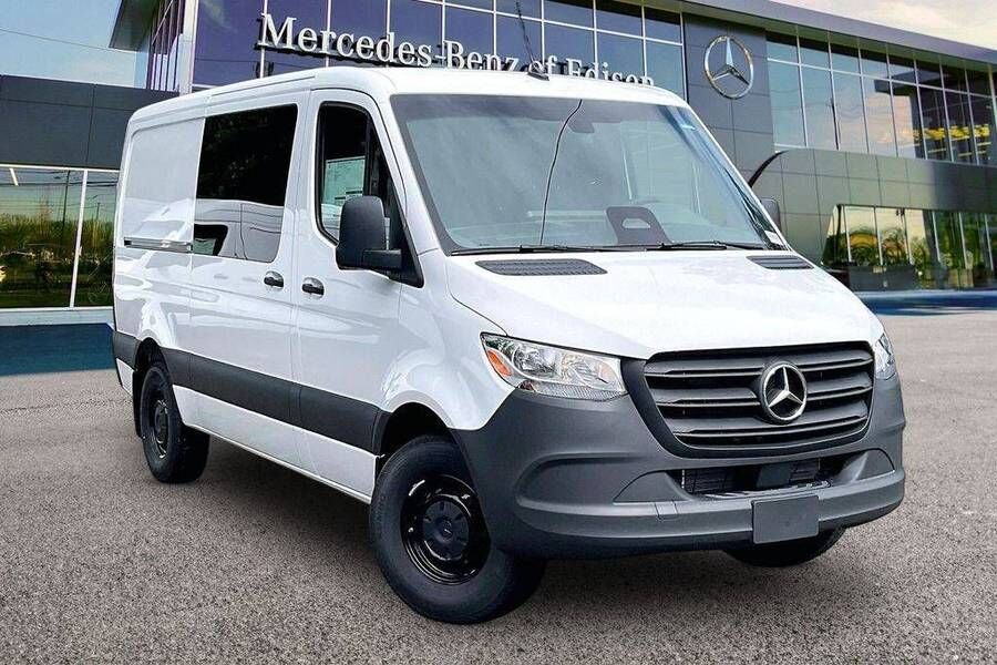 2026 MERCEDES-BENZ Sprinter