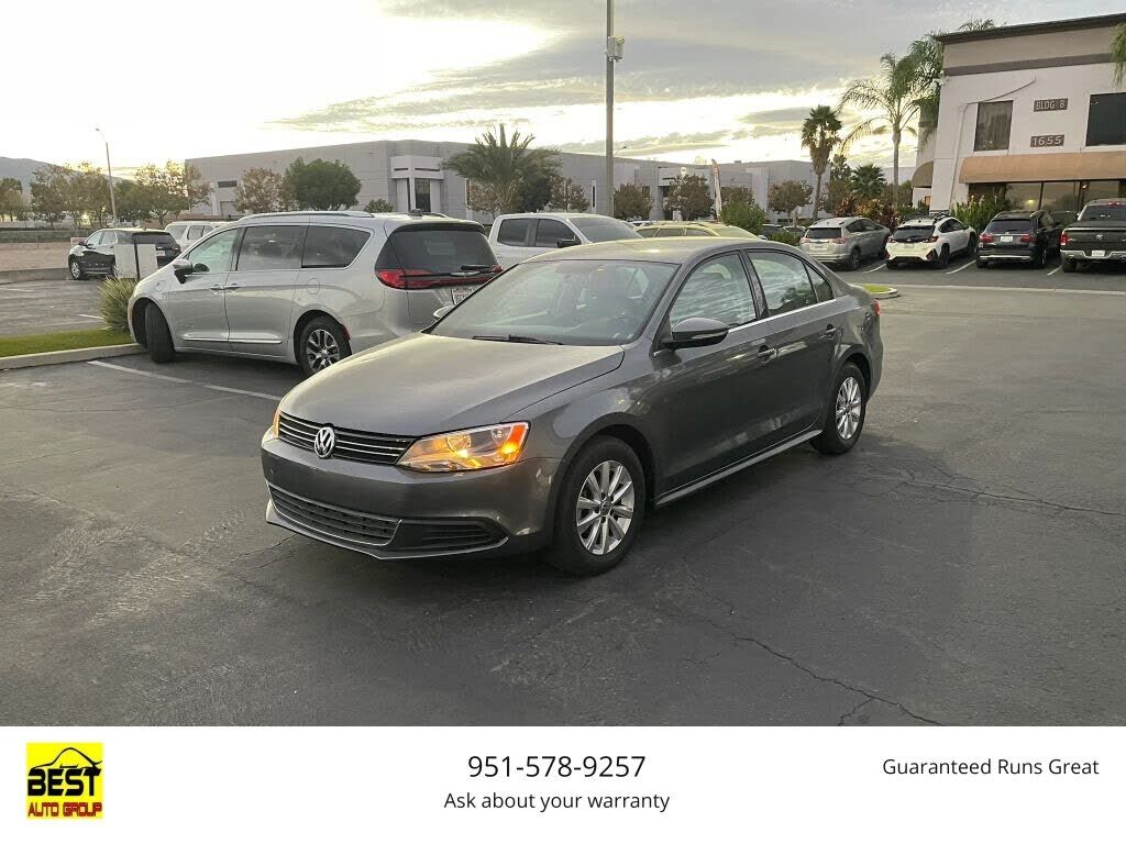 2014 VOLKSWAGEN Jetta