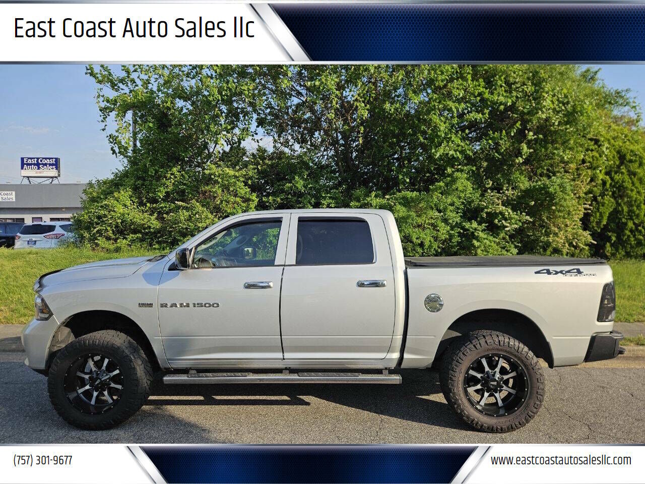 2012 DODGE Ram