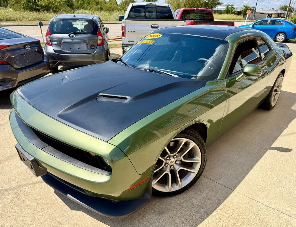 2020 DODGE Challenger