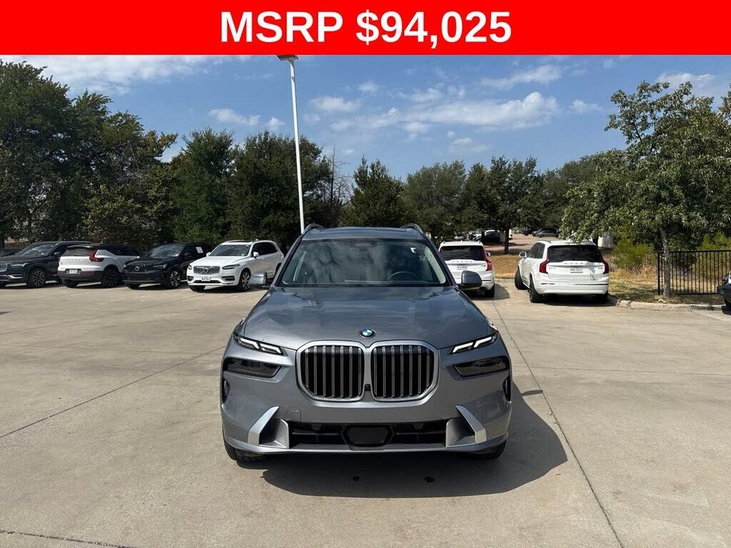2026 BMW X7