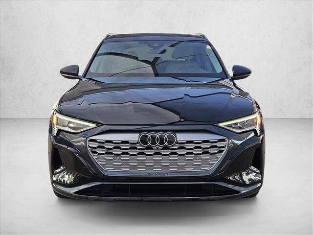 2024 Audi Q8