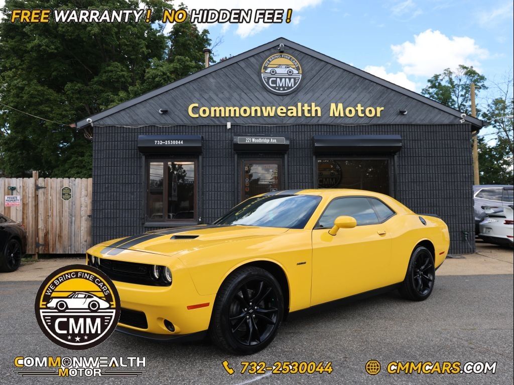 2017 DODGE Challenger