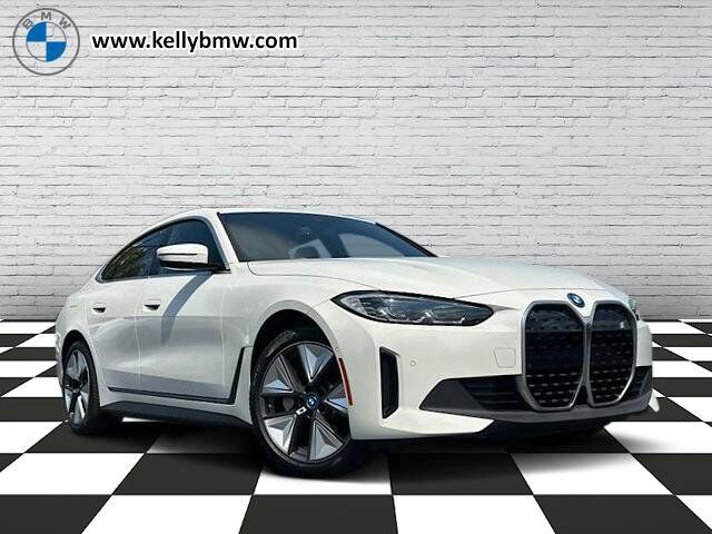 2024 BMW i4