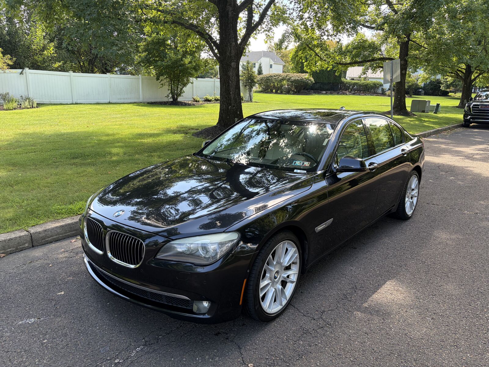 2011 BMW 750i