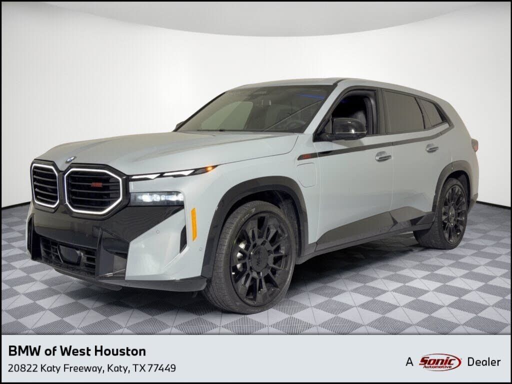 2026 BMW XM