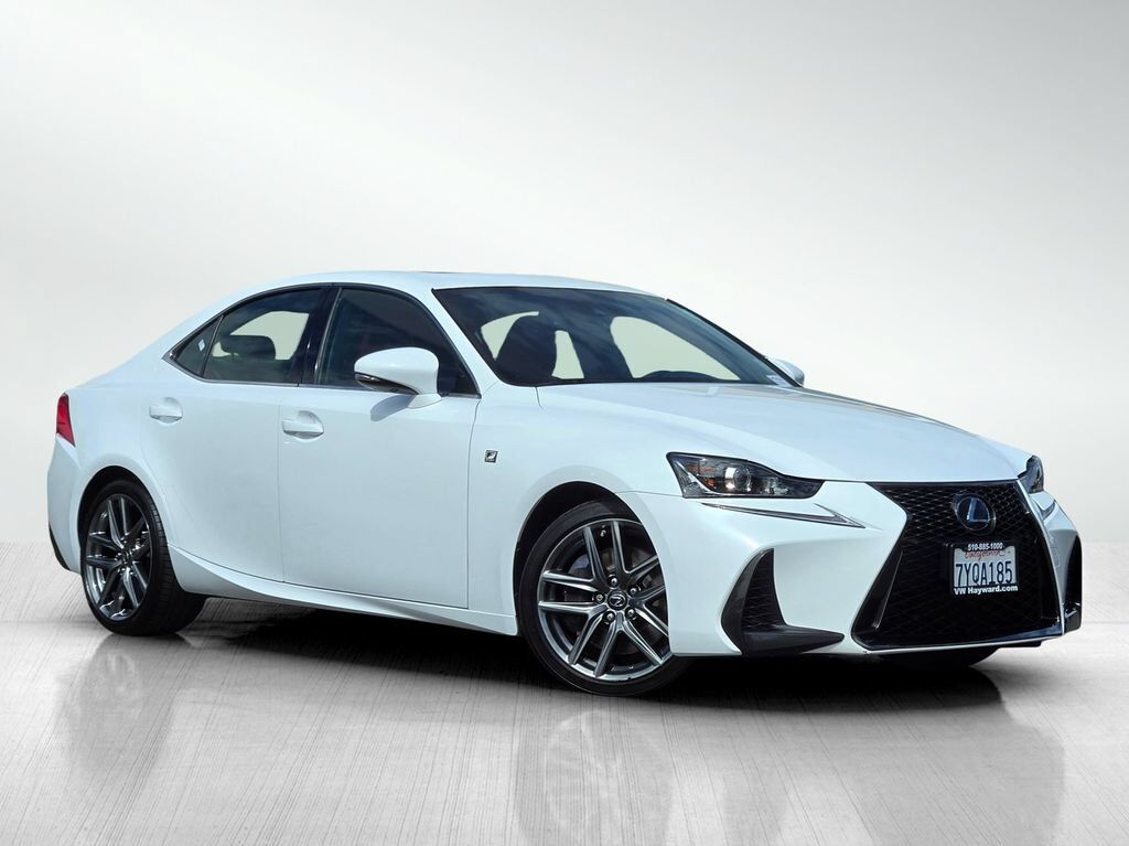 2017 Lexus IS