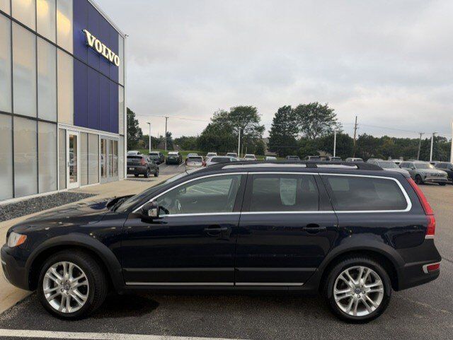 2016 VOLVO XC70