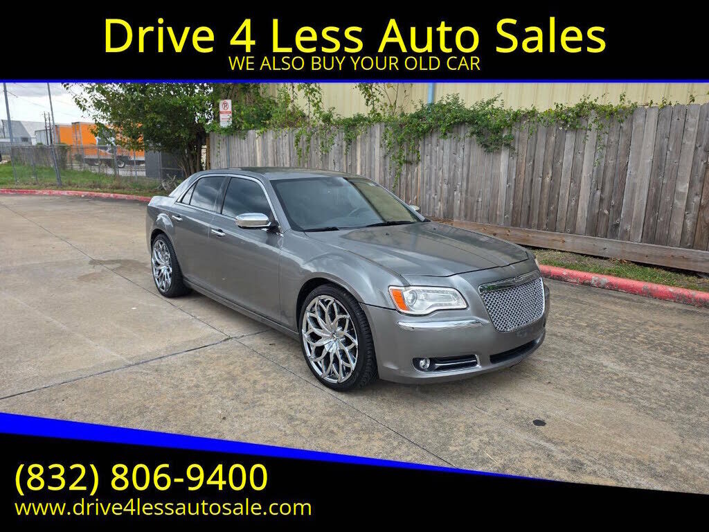 2012 CHRYSLER 300