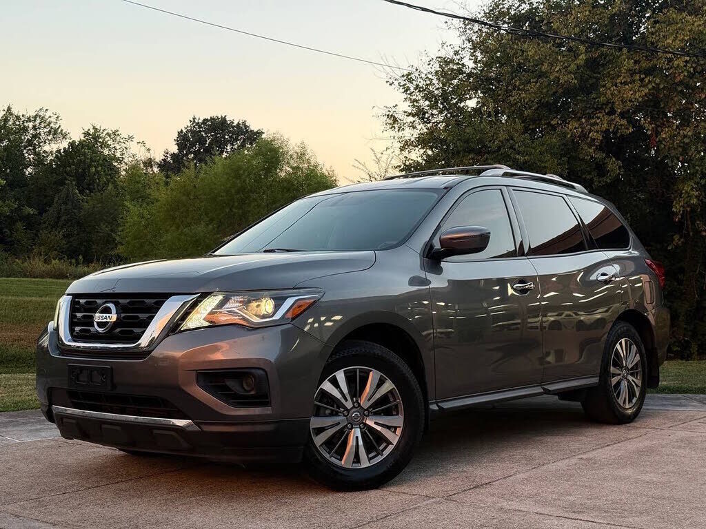 2020 NISSAN Pathfinder