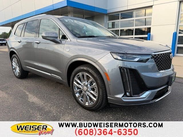 2022 CADILLAC XT6