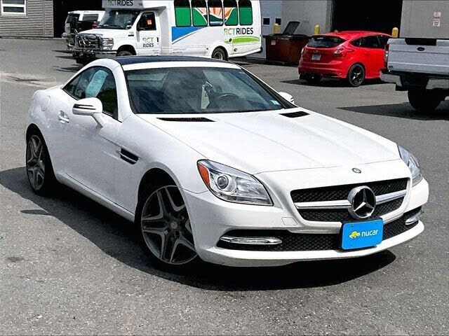 2015 MERCEDES-BENZ SLK-Class