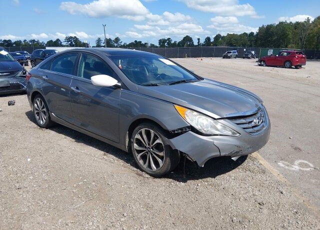 2013 HYUNDAI Sonata