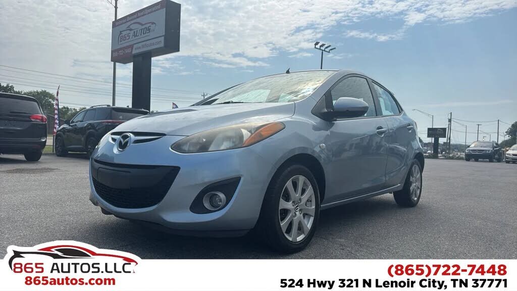 2013 MAZDA Mazda2