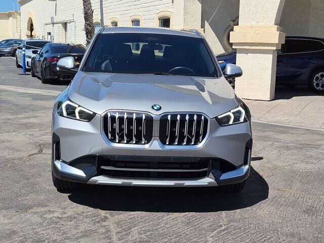 2023 BMW X1