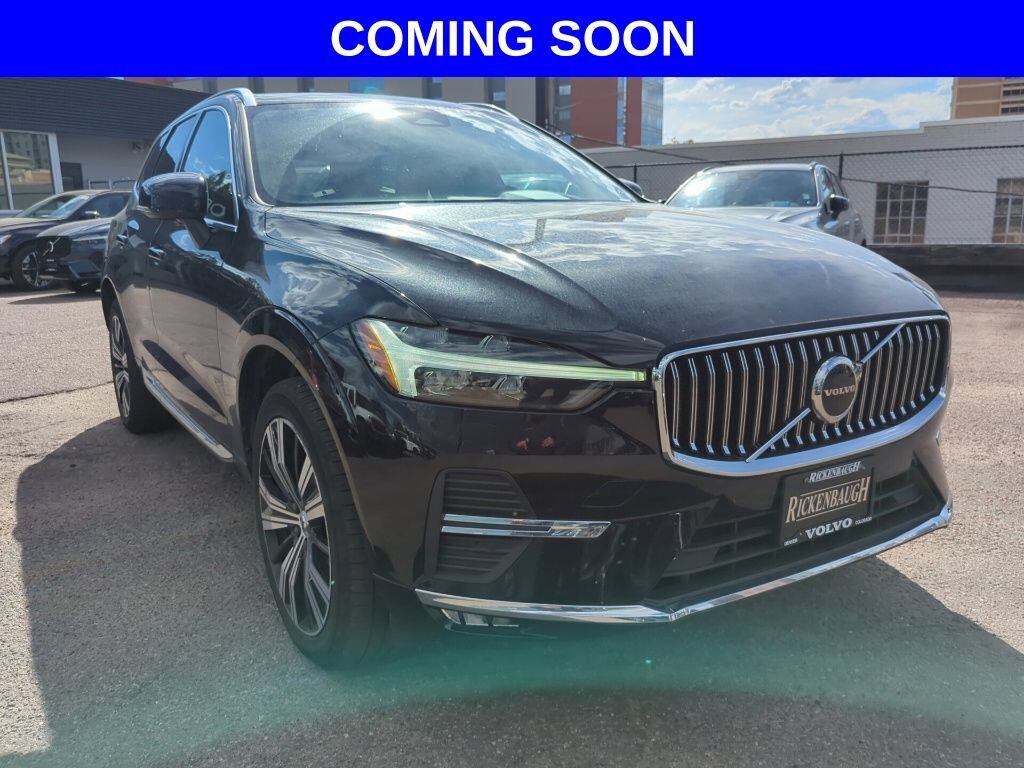 2022 VOLVO XC60