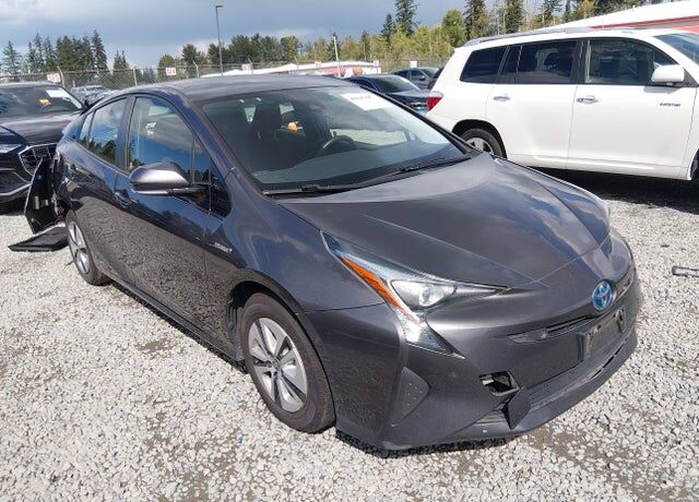 2018 TOYOTA PRIUS
