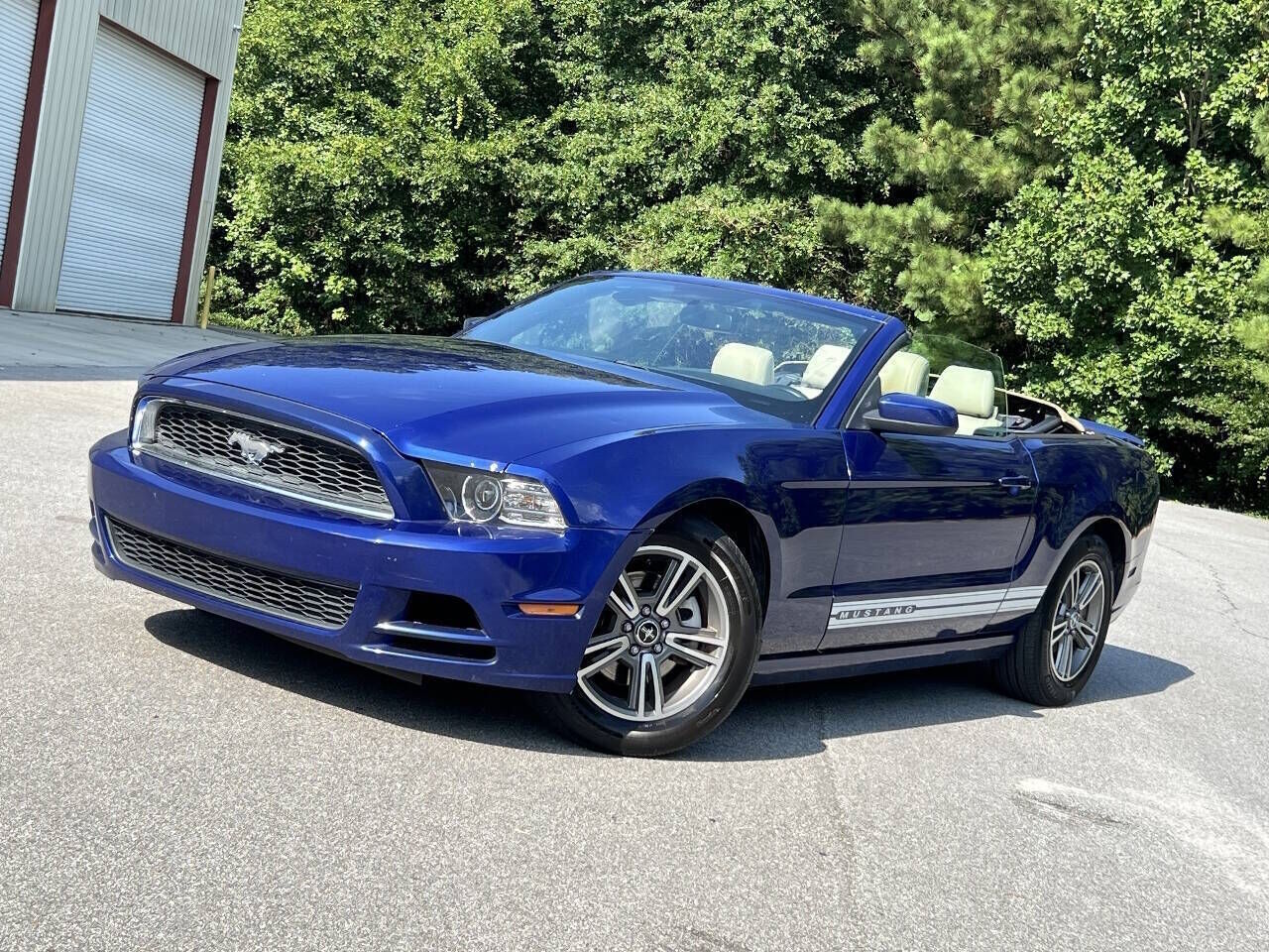 2013 FORD Mustang