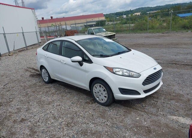 2014 FORD Fiesta