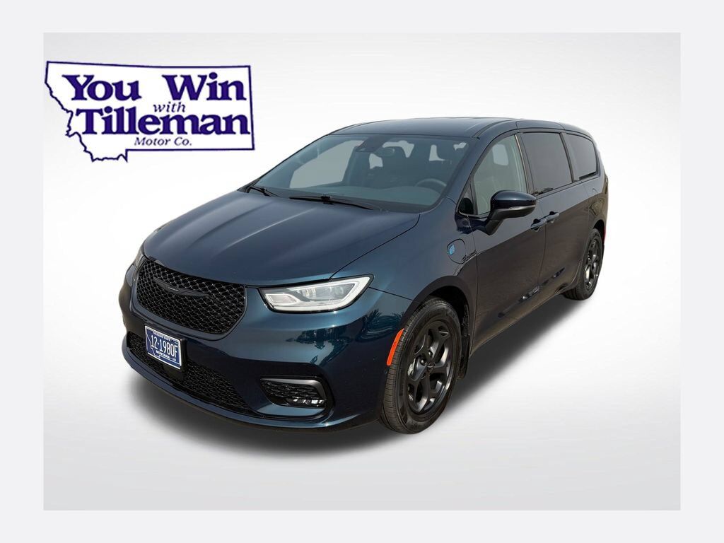 2023 CHRYSLER Pacifica