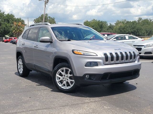 2018 JEEP Cherokee
