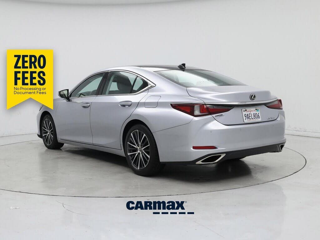 2022 Lexus ES