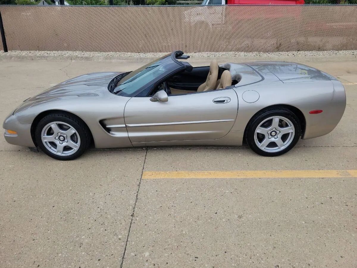1999 CHEVROLET Corvette