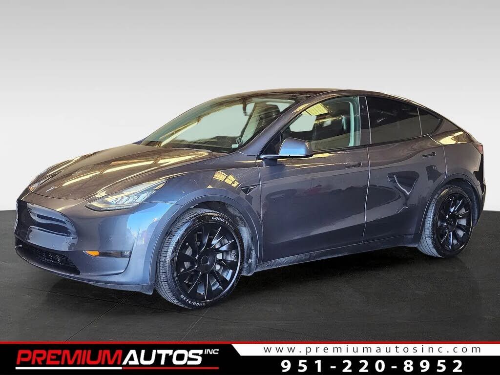 2021 TESLA Model Y